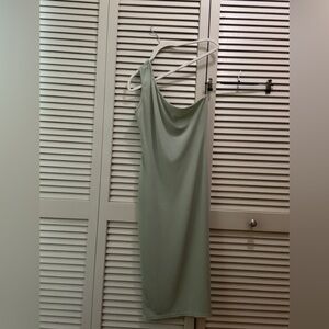 PrettyLittleThing Green Asymmetrical One-Shoulder Sheath Dress